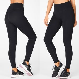 Fabletics leggings with pockets
